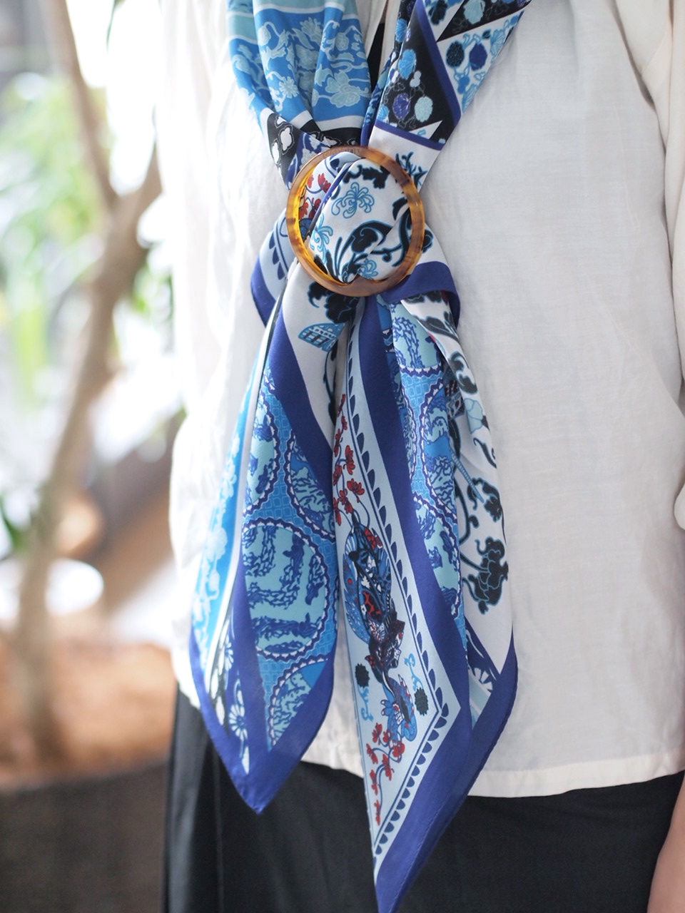 【MACOOL Silk Scarf Fair】スカーフをバックルで簡単に留めちゃおう! | 長月 NAGATSUKI 岐阜県各務原市の夫婦ユニット